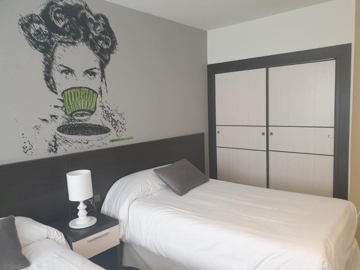 Hotel Arts - Gasteiz Centro Віторія-Гастейс Екстер'єр фото