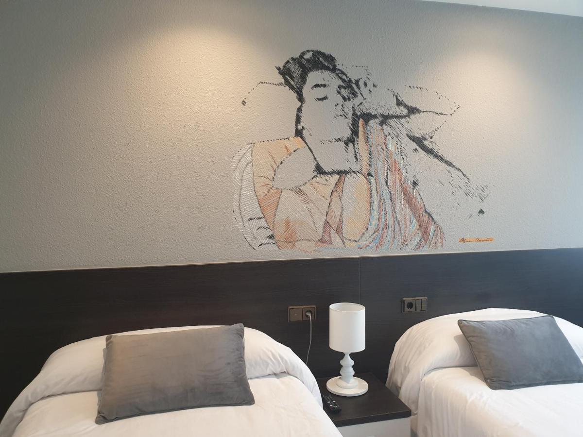 Hotel Arts - Gasteiz Centro Віторія-Гастейс Екстер'єр фото